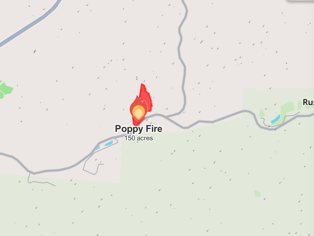 MysticalDr16900's tweet photo. Update! All fires significantly grew. #ShellyFire Grew to 9,234 Acres. #LakeFire Grew to 34,015 Acres, largest so far. #VistaFire has grown to 2,700 Acres, significant Growth. #PoppyFire Has grown to 150 Acres. https://t.co/jb8utGw226