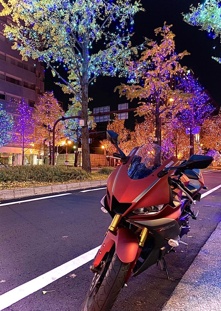 MadmanR25's tweet photo. 21歳女です！
普段ツーリング9割ぼっちなんで切実に一緒に行ける人が欲しいんです
どなたか誘ってくださいマジで！！
女の子の友達欲しいです！！

#バイク乗りとして自己紹介
#バイク乗りとして軽く自己紹介
#バイク好きと繋がりたい
#いいねで気になった人お迎え https://t.co/HjHG4gUFeS
