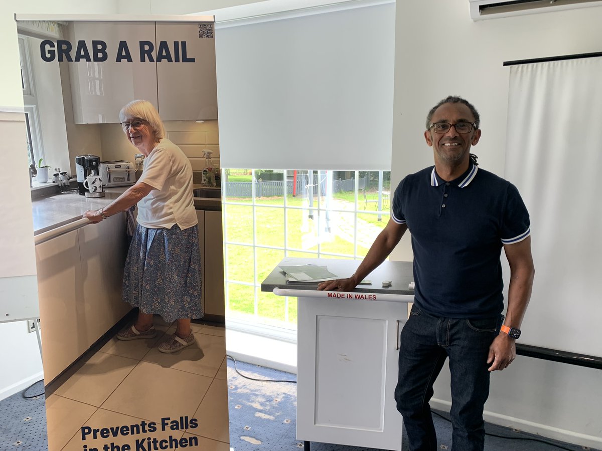 CRCymru's tweet photo. Steve from @grab_rail has been showing Care &amp; Repair Tech Officers a new safety rail that can go in almost any kitchen. We love to see innovation when it comes to safety and #accessibility. https://t.co/CSqNhN5P0s