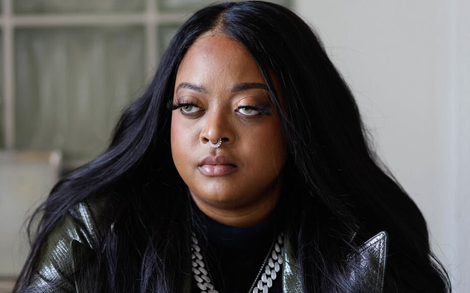 The daughter of Cameroon's head of state strongly hopes that her coming out as a lesbian can help change the law banning same-sex relations in her country and Africa at large. Brenda Biya says there are many people in her situation in Cameroon who are 🌈 and she hopes to inspire