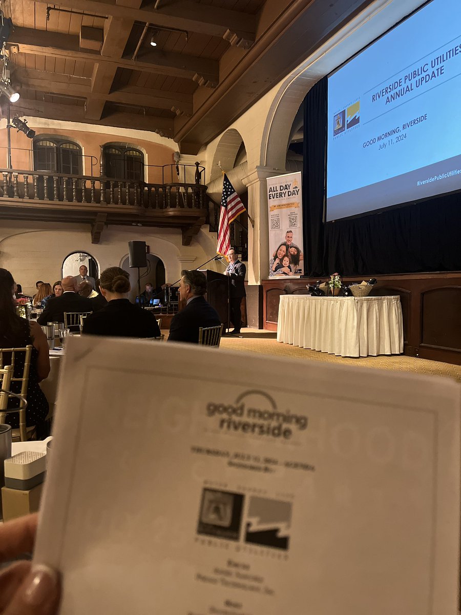 CBU_SchofBus's tweet photo. One of the best mornings of the month! Good Morning Riverside, hosted by @RPUnews, emceed by Angel Sanchez of @phenixhelmets #rivbiz https://t.co/qWEk6Txb1q