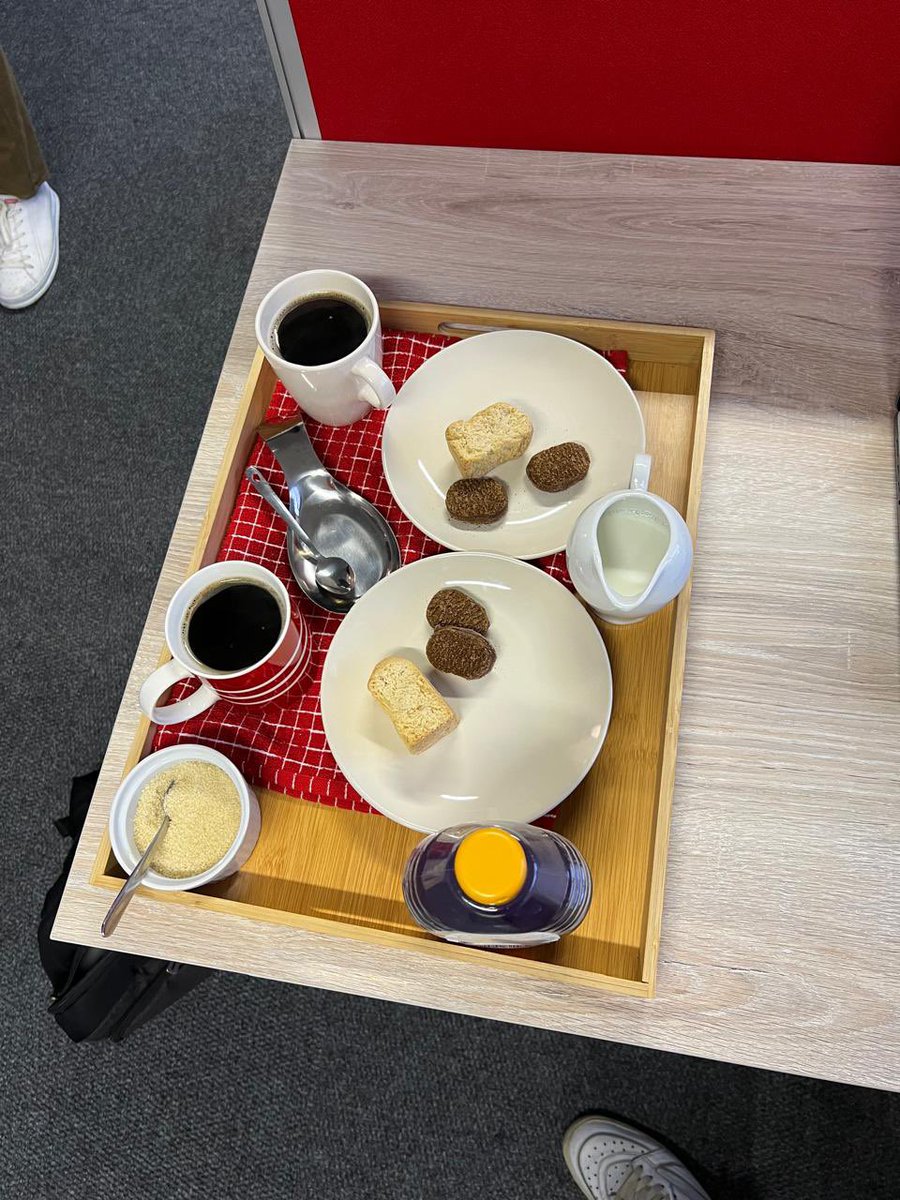 PYGIO_Software's tweet photo. We've never regretted meeting clients and teams in-person! ๐๐
Hybrid work is here to stay - but as often as possible, it's great to connect over a coffee and biscuits, especially in the coldest week this year to hit South Africa ๐ฟ๐ฆ
#pygio #quintica #software #datascience https://t.co/kDB0zA14Z5
