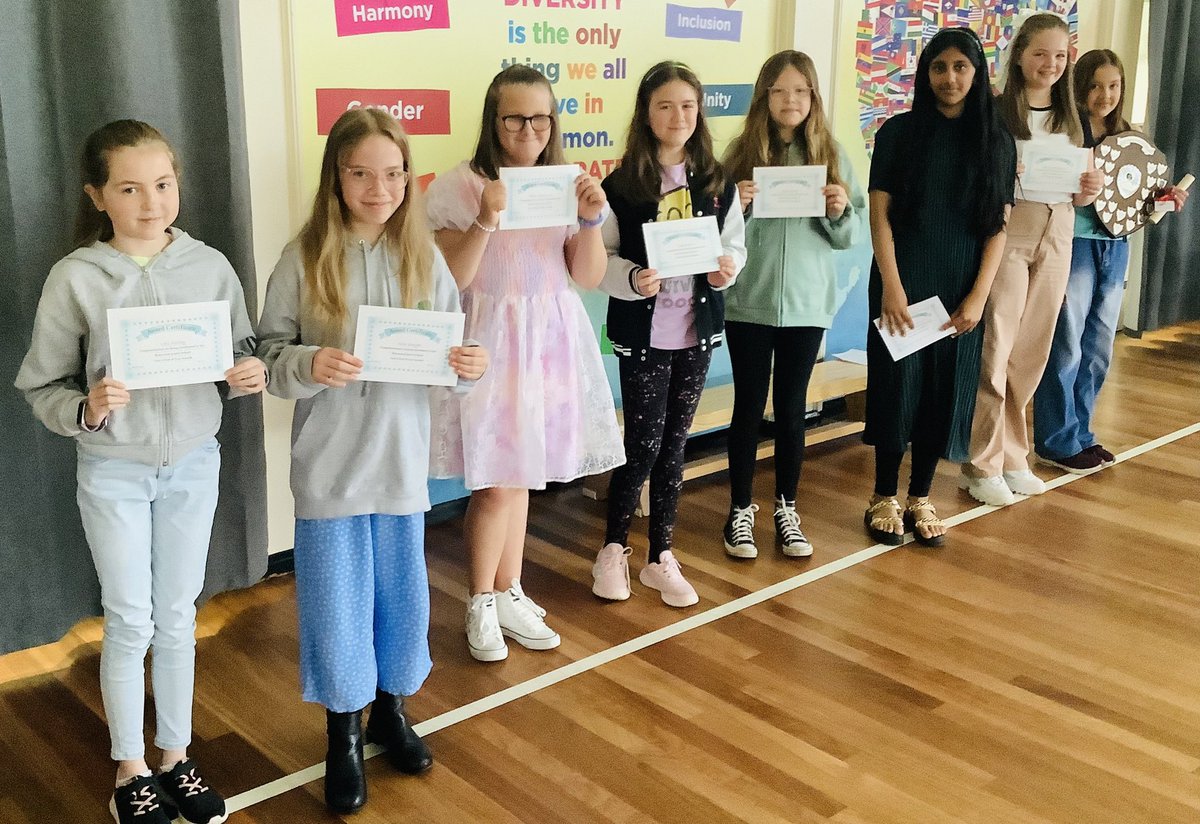 ReinwoodJuniors's tweet photo. Year 6 Awards

Award for Effort

Congratulations to all the nominees and winners…

#RJS6S #RJS6D #RJS6W https://t.co/9IZoIrR63V