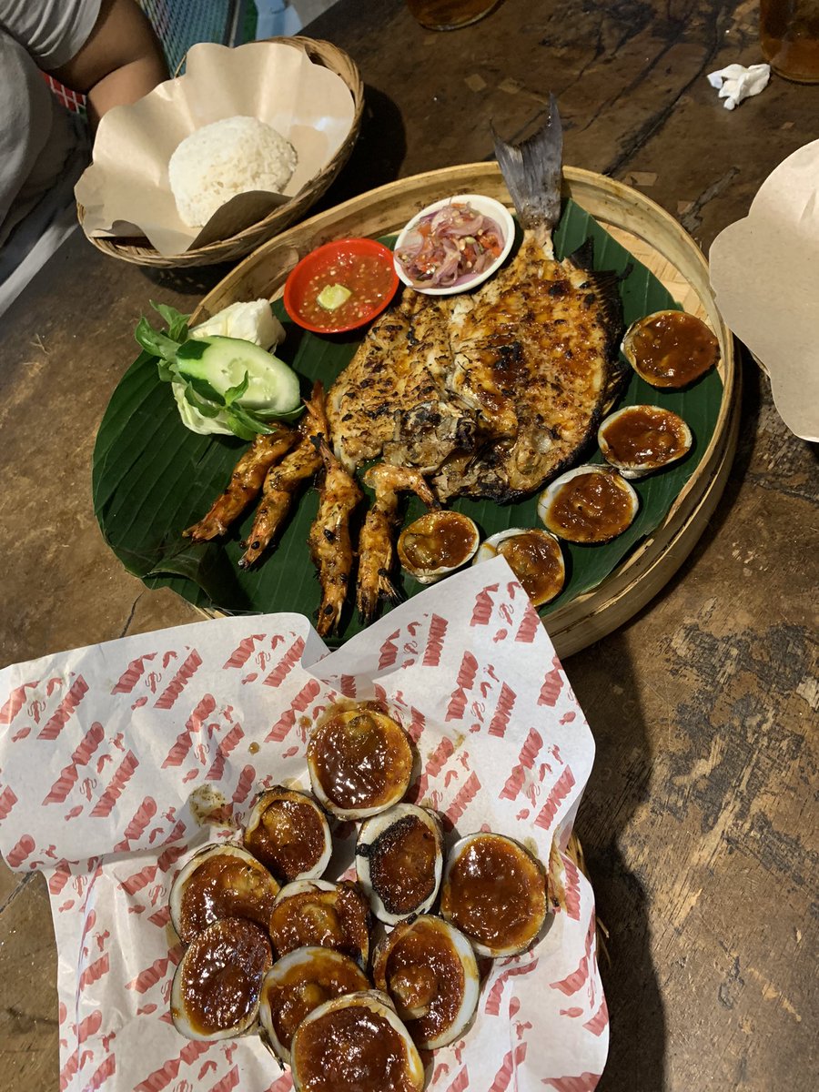 Onni_kris's tweet photo. Balance lah yee 🤭 https://t.co/OLIUbvADr2