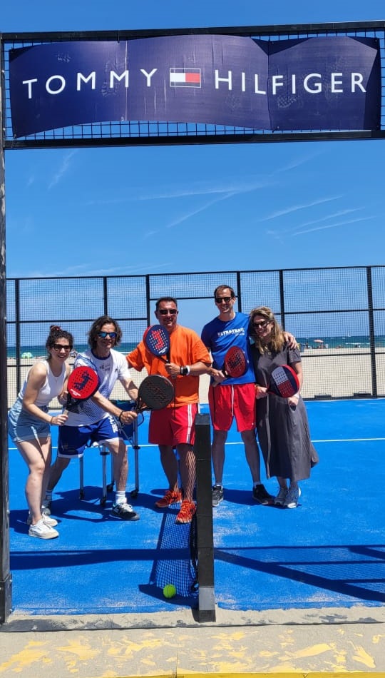 OKpadel's tweet photo. anche se la 2a TAPPA del circuito Tommy Hilfiger Padel Tour di CANET en Rosillon  
é appena conclusa 
 BREVE 
SENIGALLIA sulle spiagge Italiane con X-MASTERs
 
noi facendo Coaching....  
Vi aspettiamo en PISTA 
per MIGLIORARE GIOCO e CATEGORIA  

Hasta la Pista 
Lino Dell https://t.co/ZB7CXNjxee