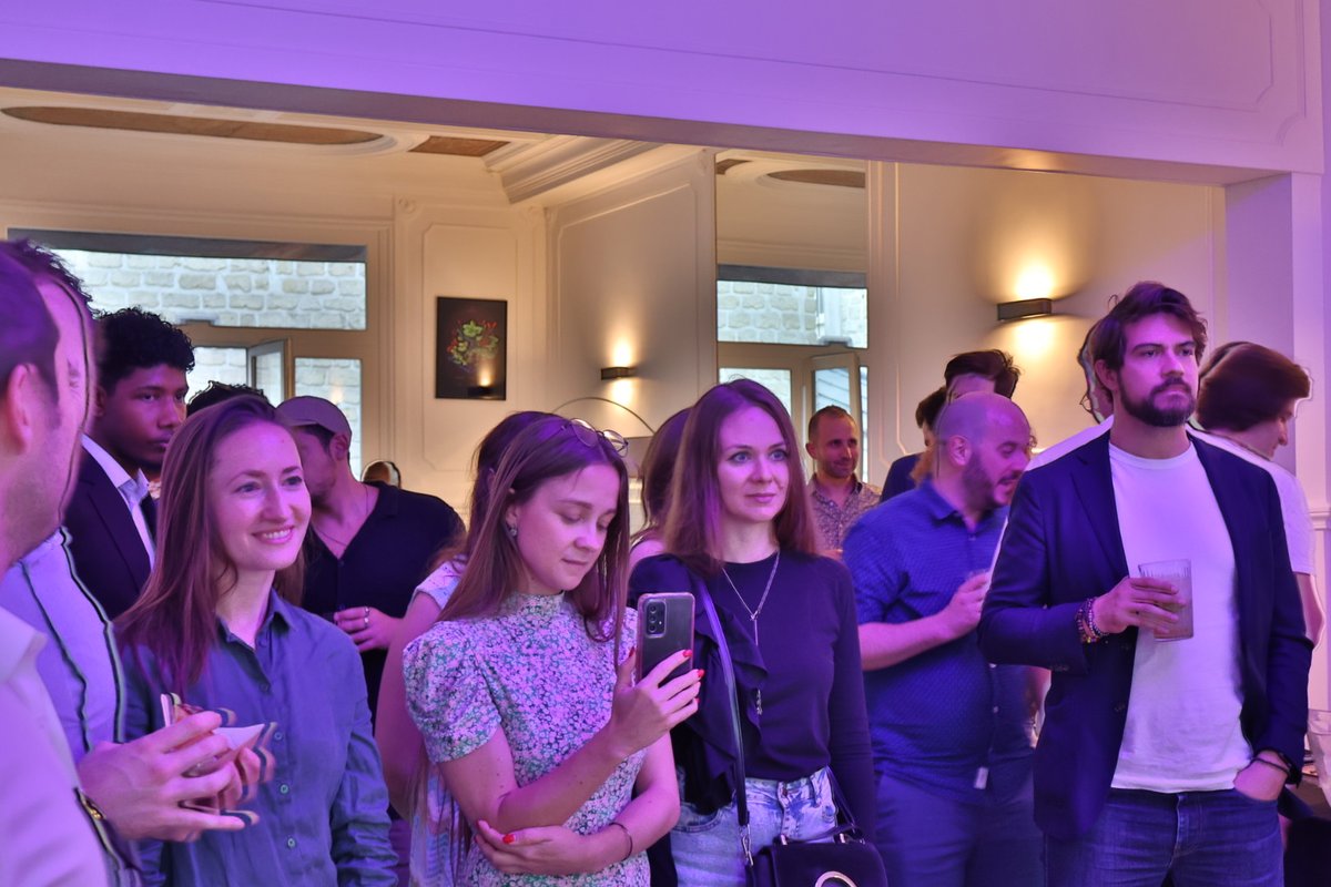 Genesis Club tweet media