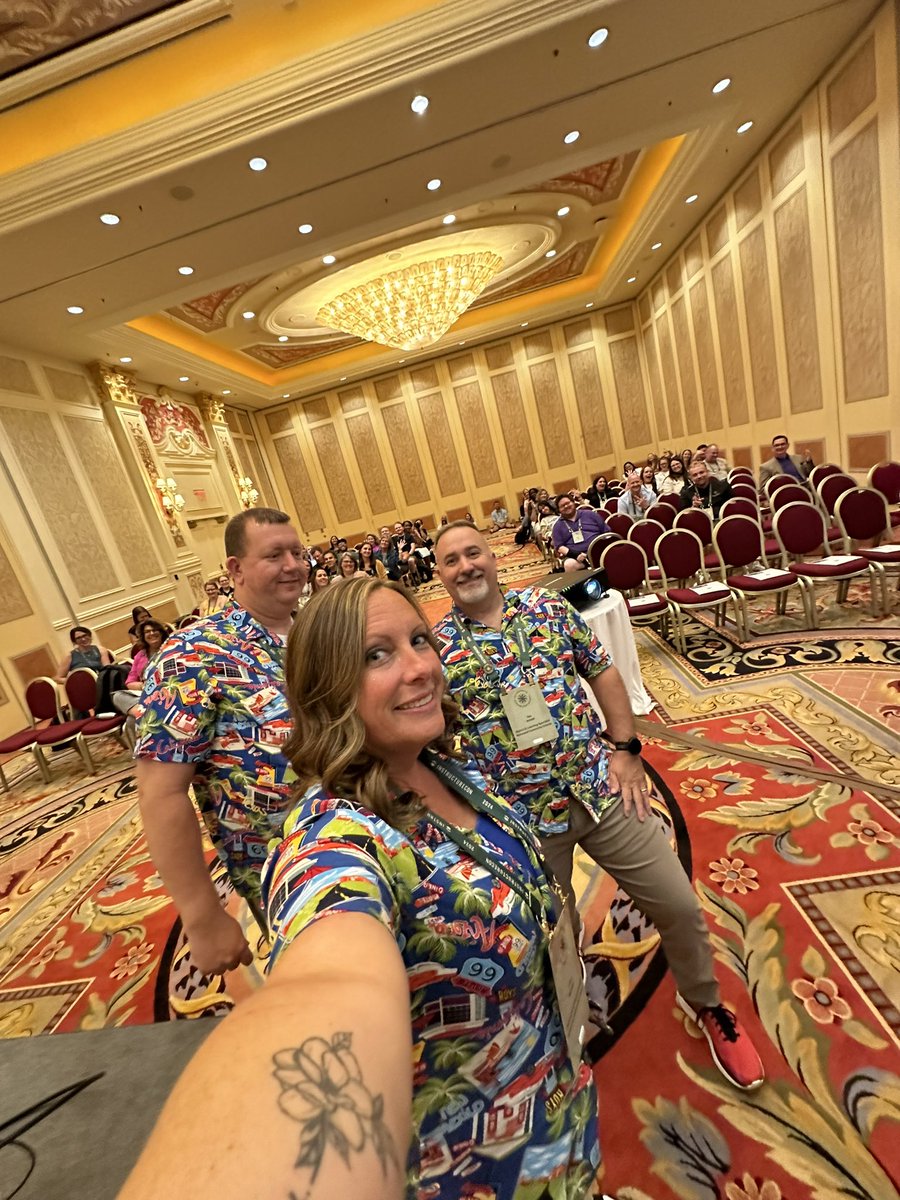 Joani_Miller1's tweet image. Thank you all for coming to our #INSTCon24 session on how to go all in with @Canvas_by_Inst . The #RCSLearn team rocked it!