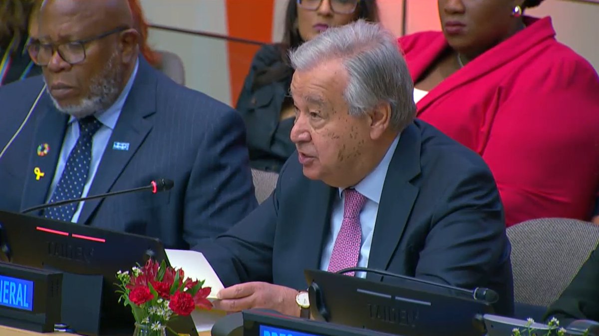 UNICEFEducation's tweet photo. “The world cannot afford to shortchange education.”

@antonioguterres opens today’s Special Event on #TransformingEducation.

The @UN Secretary-General shared a vision for ‘learning societies’ and called for collective action to end the global education crisis. https://t.co/hSHrKHD90L