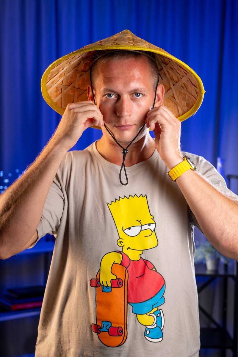 TalalinRoman's tweet image. Внезапно попал в продюсерский центр Sochi Style и мне сделали новую аватарку