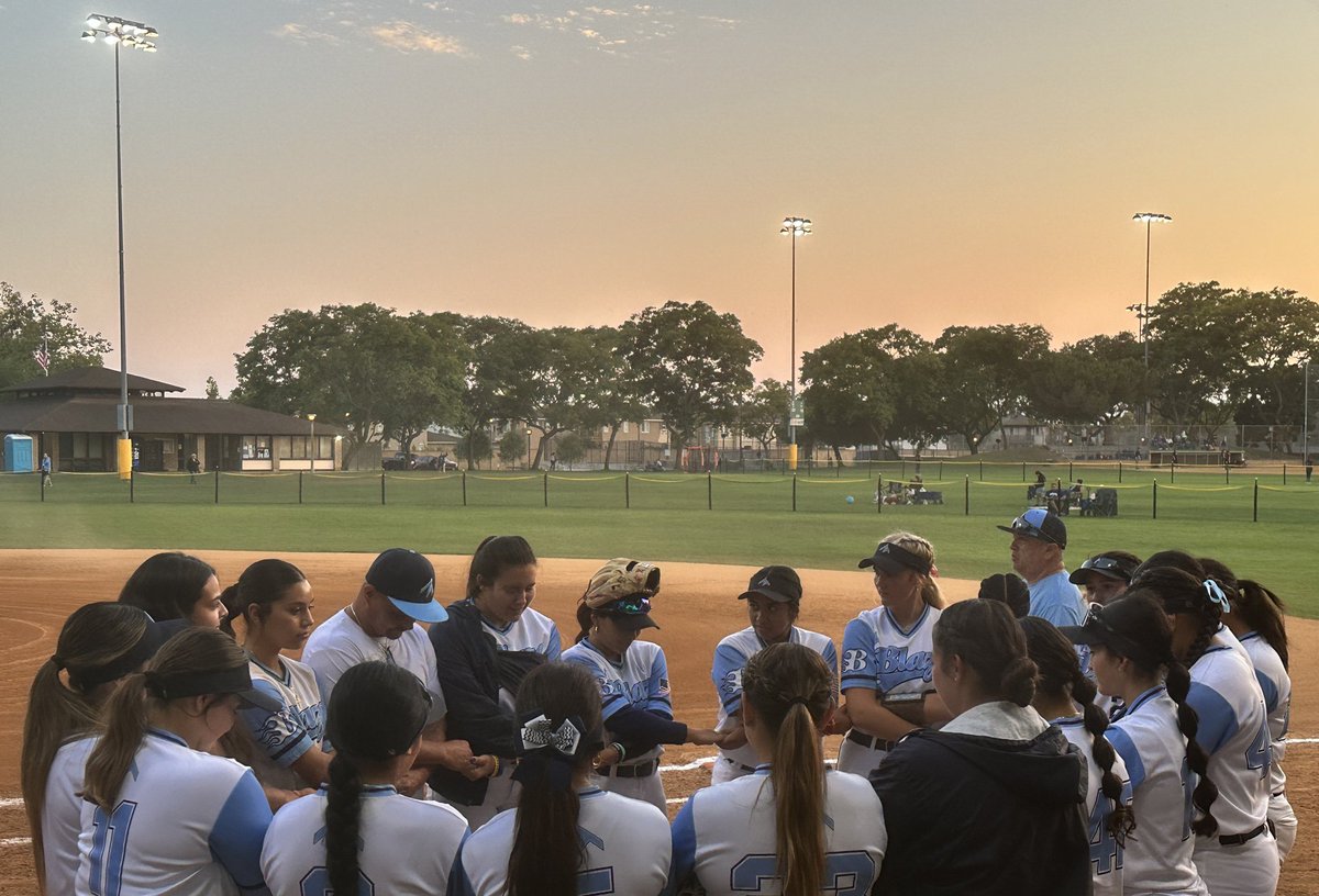 HSkullr24's tweet photo. USA Champs day 2.  8am field 3 at Harvard Park. Let's do this!!! @WildcatsBDC https://t.co/qYXop05qFm