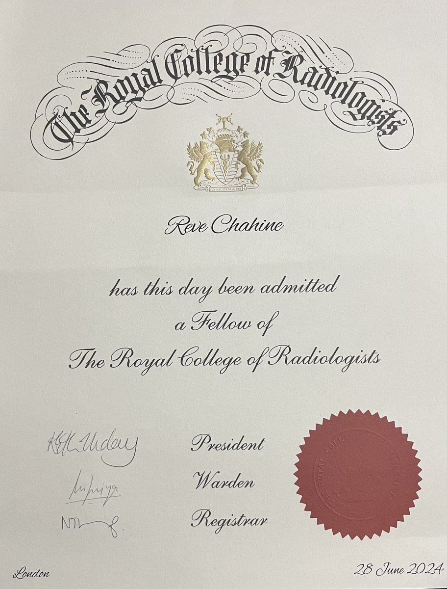 Reve Chahine, MD,FRCR (@reve_ch) on Twitter photo It's finally here! Hallmark of my year and career.
<a href="/RCRadiologists/">The Royal College of Radiologists</a> #FRCR It's finally here! Hallmark of my year and career.
<a href="/RCRadiologists/">The Royal College of Radiologists</a> #FRCR