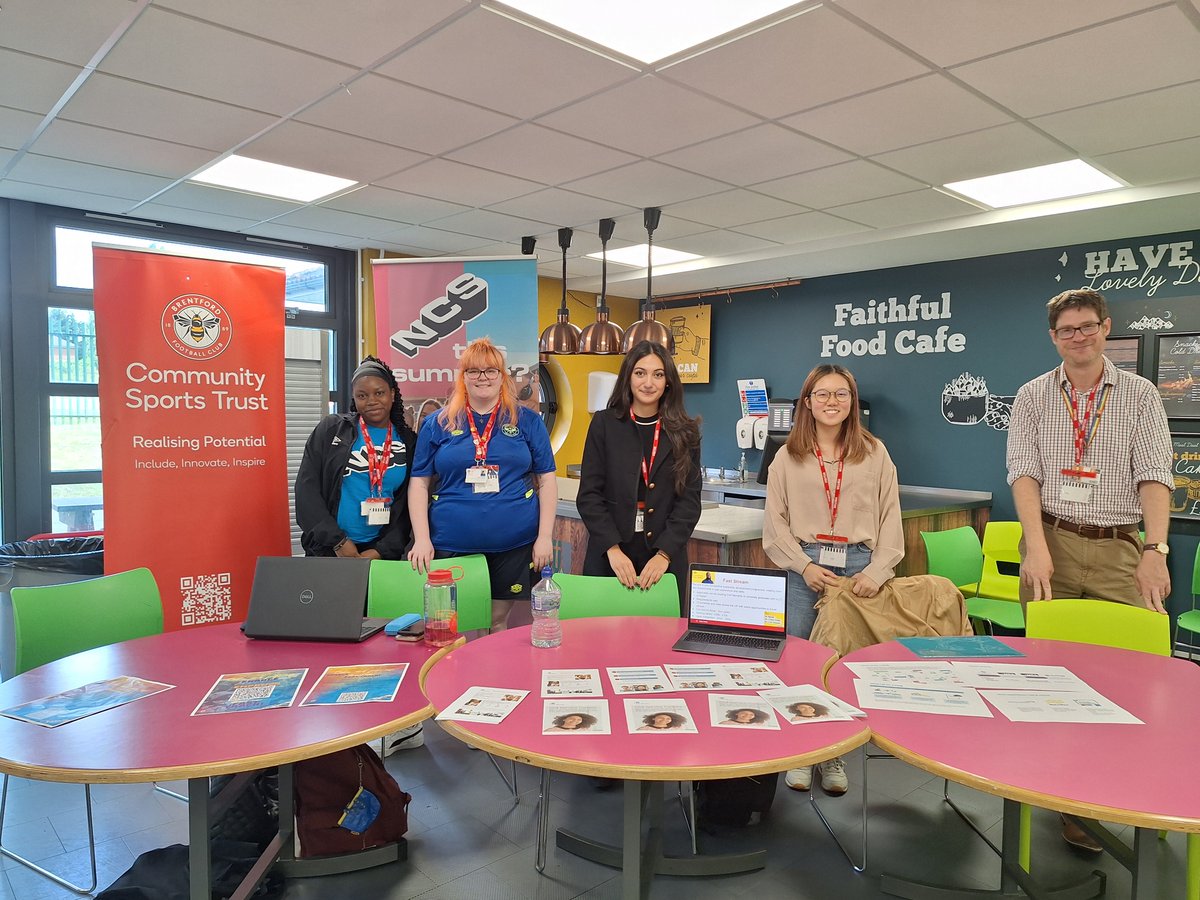 Today we had our first Year 12 lunchtime Careers Fair which was buzzing with excitement. It was a pleasure to welcome <a href="/BrentfordFCCST/">Brentford FC CST</a> , Politics lecturer from <a href="/RoyalHolloway/">Royal Holloway</a> , and a special welcome to our Alumni from the <a href="/metofficeUK/">Met Office - UK</a>  and <a href="/UKCivilService/">UK Civil Service</a> .
