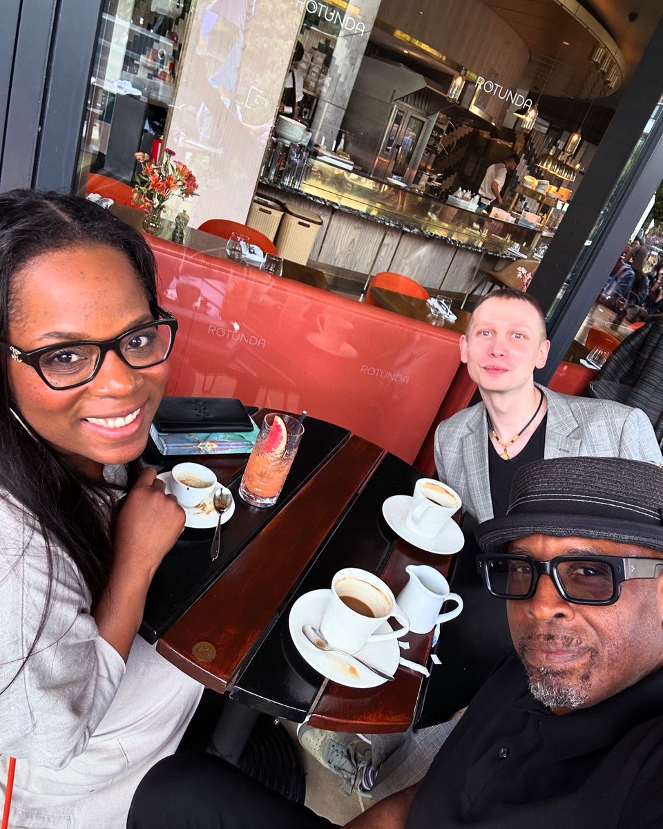 Great meeting between <a href="/BLKLivesinMusic/">Black Lives in Music</a> and <a href="/LLIMF/">Lang Lang Foundation</a> today. Good things happening.