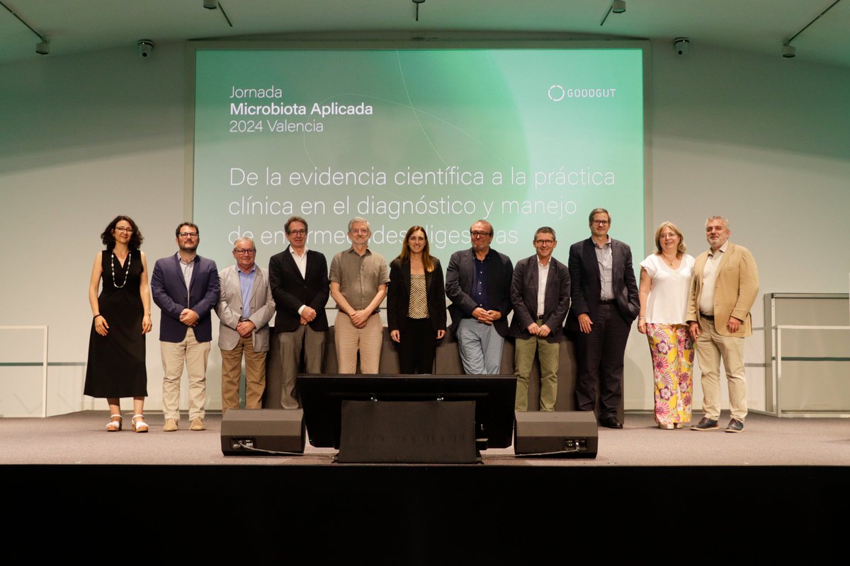¡Muchas gracias por participar en la #JMA!👏
Durante la Jornada pudimos comprobar el potencial del uso de la microbiota desde una perspectiva multidisciplinaria y la necesidad de atreverse a integrar estas herramientas para generar evidencia. 
#GoodGut
<a href="/JuantxoMendive/">Juan Manuel Mendive</a> <a href="/ccpox/">Climent Casals-Pascual</a>