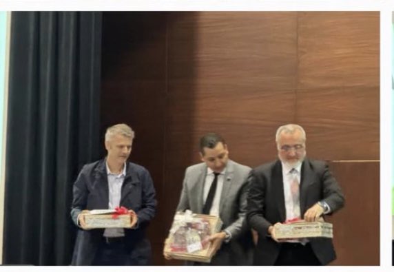 abgestionempre1's tweet photo. Nuestro socio director @AlexBurgueno estuvo presente en el Foro Empresarial PYMES 2024 en la Ciudad de Guadalajara, participando con el tema de Tecnología e Innovación para PYMES. 
Seguimos #fortaleciendoalaspymes https://t.co/5rqHVLRJRL