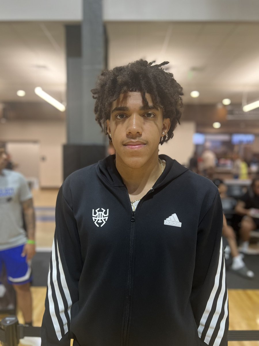 Eye catchers from the 3SSB Palmetto Road Championship Day 1 &amp; 2. #3SSB #adidasbasketball 

‘25 Darryn Peterson
‘26 Alijah Arenas
‘25 Malachi Moreno
‘26 Ant Thompson
‘25 Winters Grady
‘26 Alex Smith
‘26 Taylen Kinney 📸
‘27 Makel Minor  📸
‘28 Kameron Mercer 
‘25 Kiwane Garris Jr.
