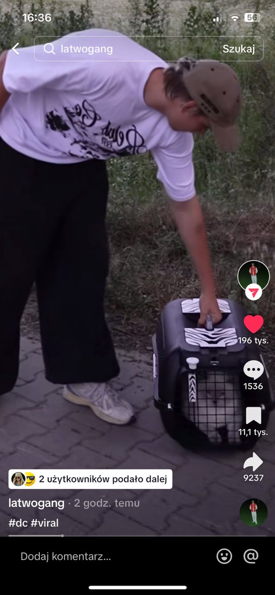 mazvrek's tweet photo. chłop ukradł Channelke😭 https://t.co/fZ66klZuzL