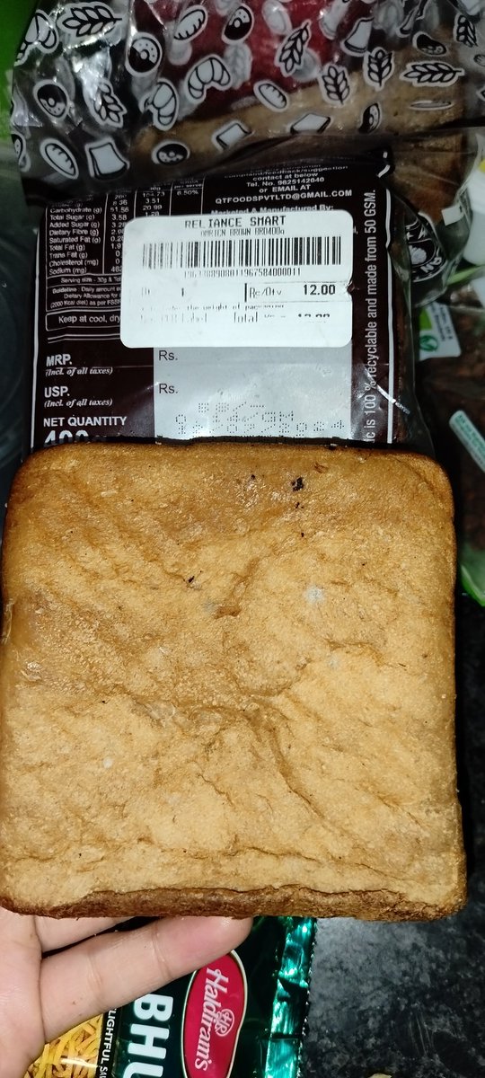 Kratikasinghal7's tweet photo. What the hell are you selling in the name of discount.yesterday i bought this bread from Reliance SMART Superstore sector 15 ..marna chate ho kya fekhne ki chiz discount k nam p de rhe ho
@BrutIndia @TOIGurgaon @HTGurgaon @reliancegroup @RIL_Updates https://t.co/XPv7oKWwn2