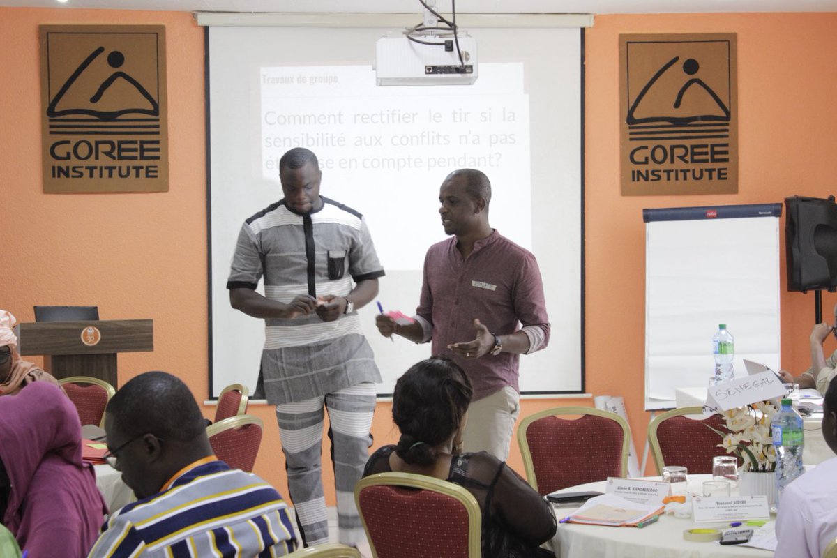 #gorinsavethechildren Analyser la #programmation sensible aux conflits liés aux #droitsdesenfants, c’est aussi planifier et budgétiser ses activités en fonction de la sensibilité  aux conflits impactant les enfants. Session ici qui porte sur la planification et la budgétisation