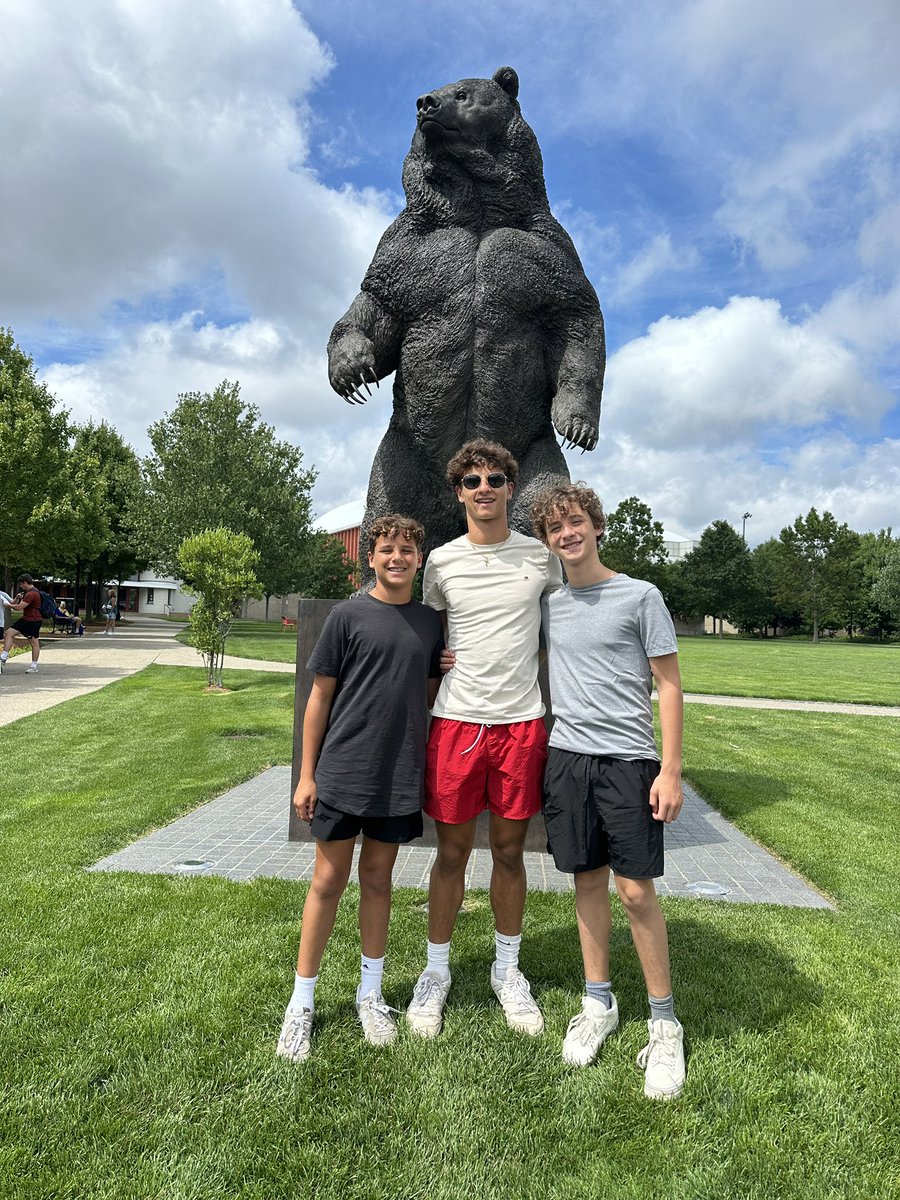 ljkerr333's tweet photo. Had an amazing experience competing and getting better at the @BrownU_Football camp yesterday! I want to thank all the coaches and players that coached me up! 
@Coach_Bunk @Coach_Yos @CHSFootball100  @PrepRedzoneIL  @DeepDishFB @sixstarfootball @EDGYTIM @CoachPDeCapito https://t.co/H63uuRi6MW