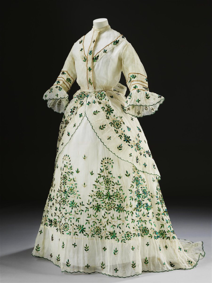 wikivictorian's tweet photo. Cotton, gilded metal thread and Indian jewel beetles (Sternocera aeqisignata) day dress, 1868-69. Victoria and Albert Museum. https://t.co/5nd4M90alx