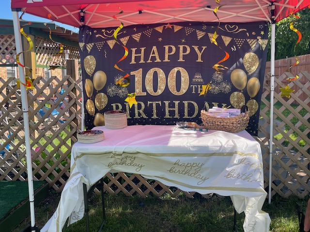 Senator Adriane Johnson tweet media