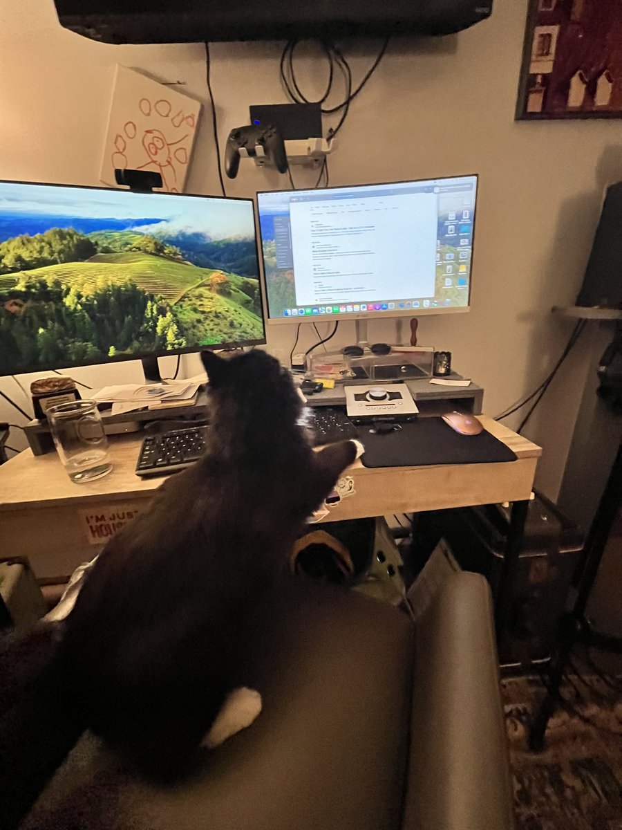 Four Quarters Records tweet media