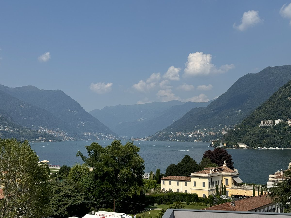 craigfairbrass's tweet image. Good to back in Italy at the one n only Lake Como after another nightmare trip with @British_Airways