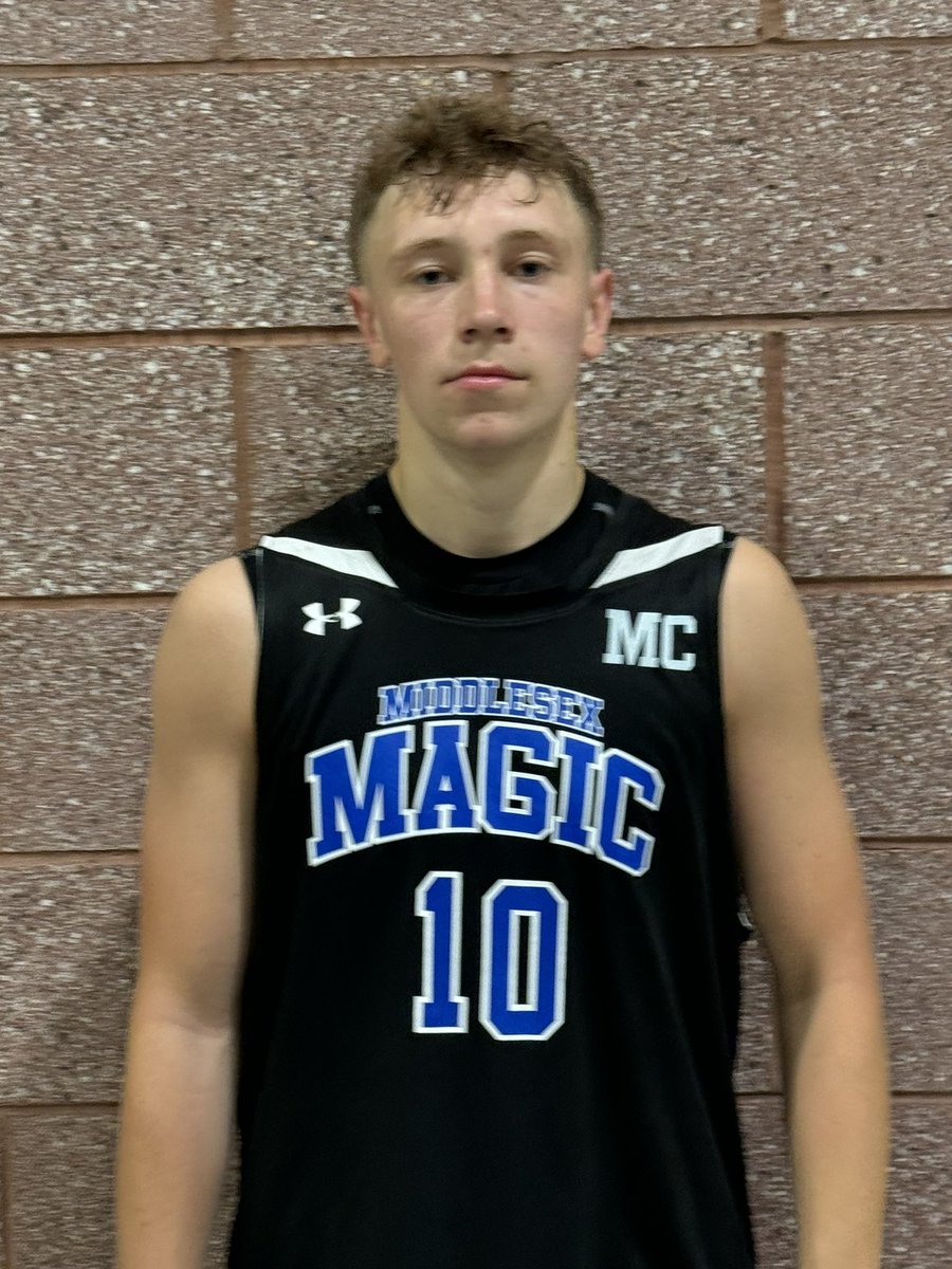 MiddlesexMagic's tweet photo. Magic 17u Lambros HGSL finishes the game on a 21-4 run to beat Moss Elite 68-57 @HGSL_HoopGroup. They were led by @teagan_swint who had 18  and @TheMattGaffney who had 14 points and 7 assists. #MagicFamily  ⚫️⚪️🔵. @HoopGroupEamonn @brianpetro4 https://t.co/uSw6dij6Xz