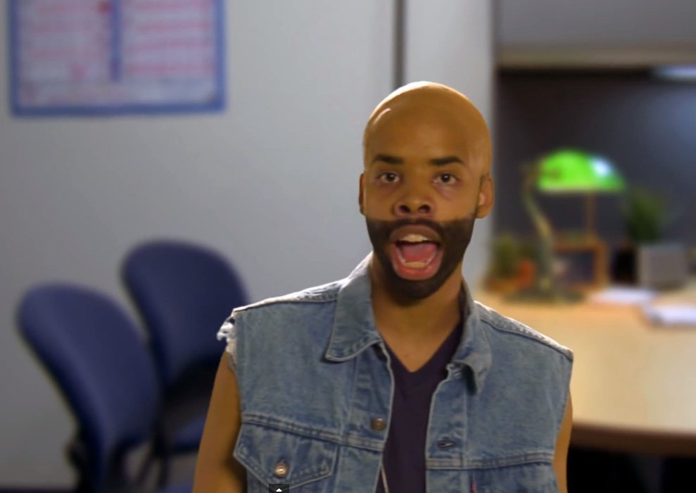 electroniqueuse's tweet photo. j'aime bien les sons de Kaaris mais mon problème c'est qu'a chaque fois que je vois sa tête je pense a Earl Sweatshirt avec une bald cap dans loiter squad https://t.co/z1vHFPRFkV