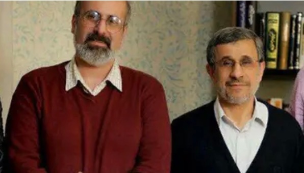 یک فرد باشخصیت سیاسی تقلبی، با دکترای تقلبی، مشاور مطبوعاتی امپراطور دروغ ،مدافع و یار  یک منفور و متقلب بزرگ تاریخ، پا را از حدش فراتر گذاشته و به اصل اصیلش بازگشته است. 
آقای «دکتر» کلاب هاوس، اندازه نگه دار که اندازه نکوست!
#میر_حسین 🌿