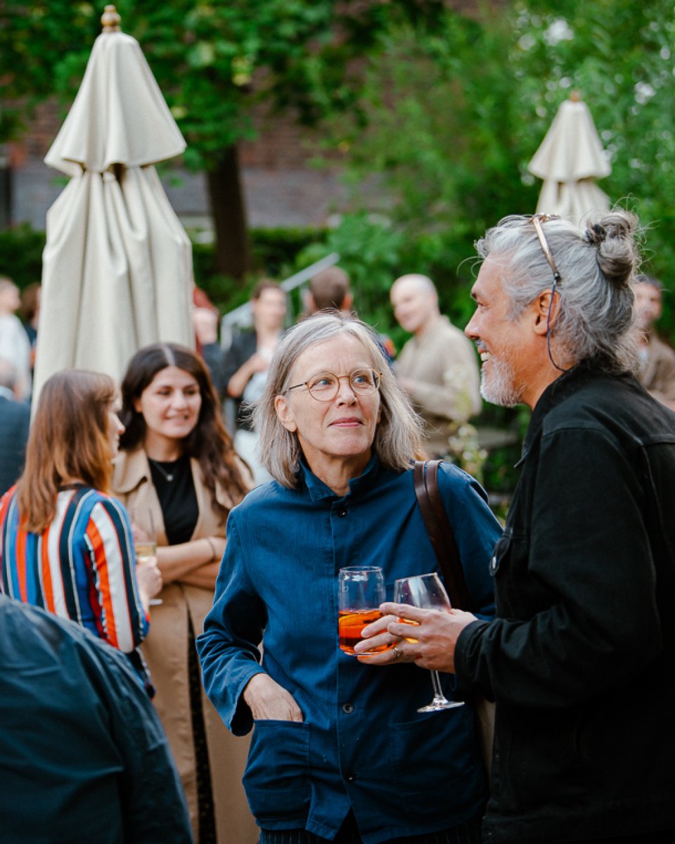 pierresbecker's tweet photo. How could it be otherwise? The sun was shining and it was raining, just like the past 15 years. Thanks for coming to @lobeblock. Here's to the next 15 years and TTT30!
⁠
📸 Slides: 1–4 @steffenjunghanss, with Enno Schramm (2), @lisa_luft (4) https://t.co/aLXxGRF4Ub
