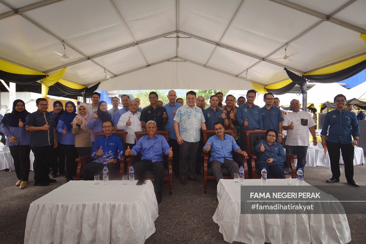 FamaNegeriPerak's tweet photo. Protokol ini telah dimeterai oleh YB Datuk Seri Haji Mohamad bin Sabu, Menteri Pertanian dan Keterjaminan Makanan bersama H.E. Yu Jianhua, Menteri General Administration of Customs of the People's Republic of China (GACC) pada 19 Jun 2024. https://t.co/iuVDDhvtak