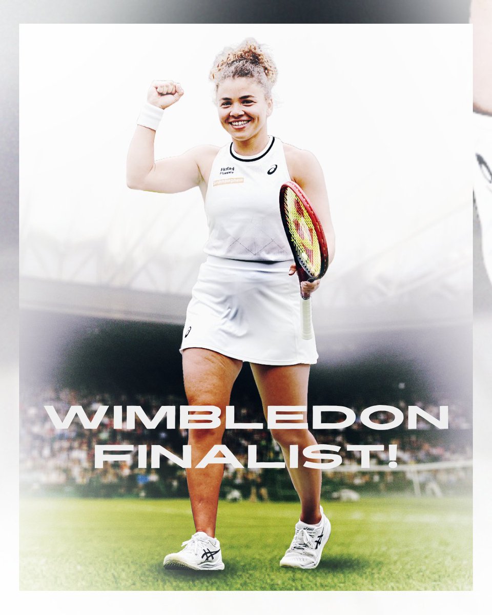 quindicizero's tweet photo. JASMINE.
PAOLINI. 
È.
IN.
FINALE.
A.
WIMBLEDON!

❤️‍🔥❤️‍🔥❤️‍🔥❤️‍🔥❤️‍🔥❤️‍🔥❤️‍🔥❤️‍🔥❤️‍🔥❤️‍🔥

La forza, il cuore, la mentalità, la grinta, il carattere, la passione, la voglia, la bravura di Jasmine, che in un match complicatissimo (il più bello del torneo) è riuscita a superare qualsiasi ostacolo, rincorrendo sempre nel punteggio senza mai arrendersi e battendo dunque in rimonta una strepitosa Donna Vekic, a cui vanno fatti solo tanti applausi. 

Paolini conquista così la sua seconda finale Slam consecutiva, diventando LA PRIMA ITALIANA NELLA STORIA a raggiungere la finale a Wimbledon nel tabellone femminile. 

Diventa anche la prima tennista italiana nella storia a disputare due finali in due Slam differenti. 

Negli ultimi 25 anni, solo 4 giocatrici sono state in grado di conquistare la finale al Roland Garros e a Wimbledon nella stessa stagione: Steffi Graf, Justine Henin, Venus Williams e Serena Williams. 

Adesso c'è anche lei: JASMINE PAOLINI. 

LA NOSTRA REGINA. 👑