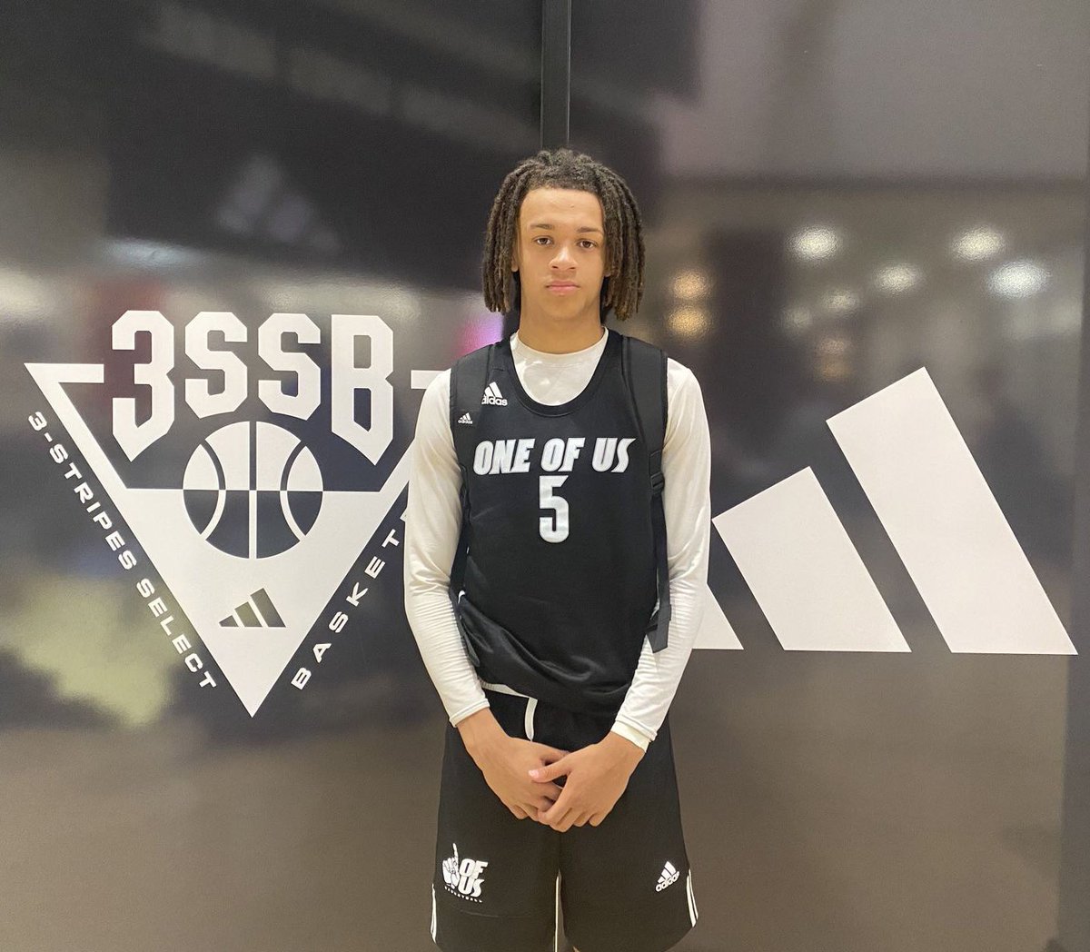 Team One of Us Basketball tweet media
