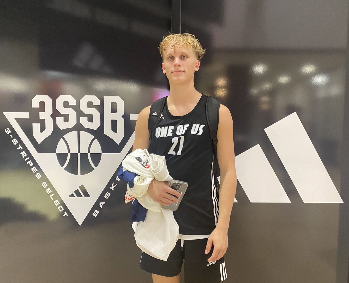 Team One of Us Basketball tweet media
