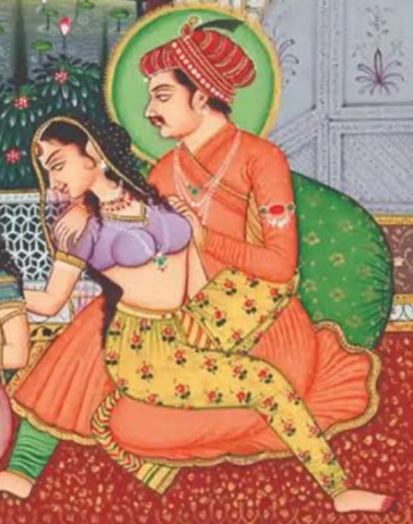 SagasofBharat's tweet photo. Do you know?

Mughal king Shah Jahan who was famous for his debauchery was also allegedly was in an incestuous relationship with his own daughter Jahan Ara, the daughter he birthed with his wife Mumtaz Mahal whom he apparently loved so much to build Taj Mahal for her. https://t.co/FgRqPhAYzM