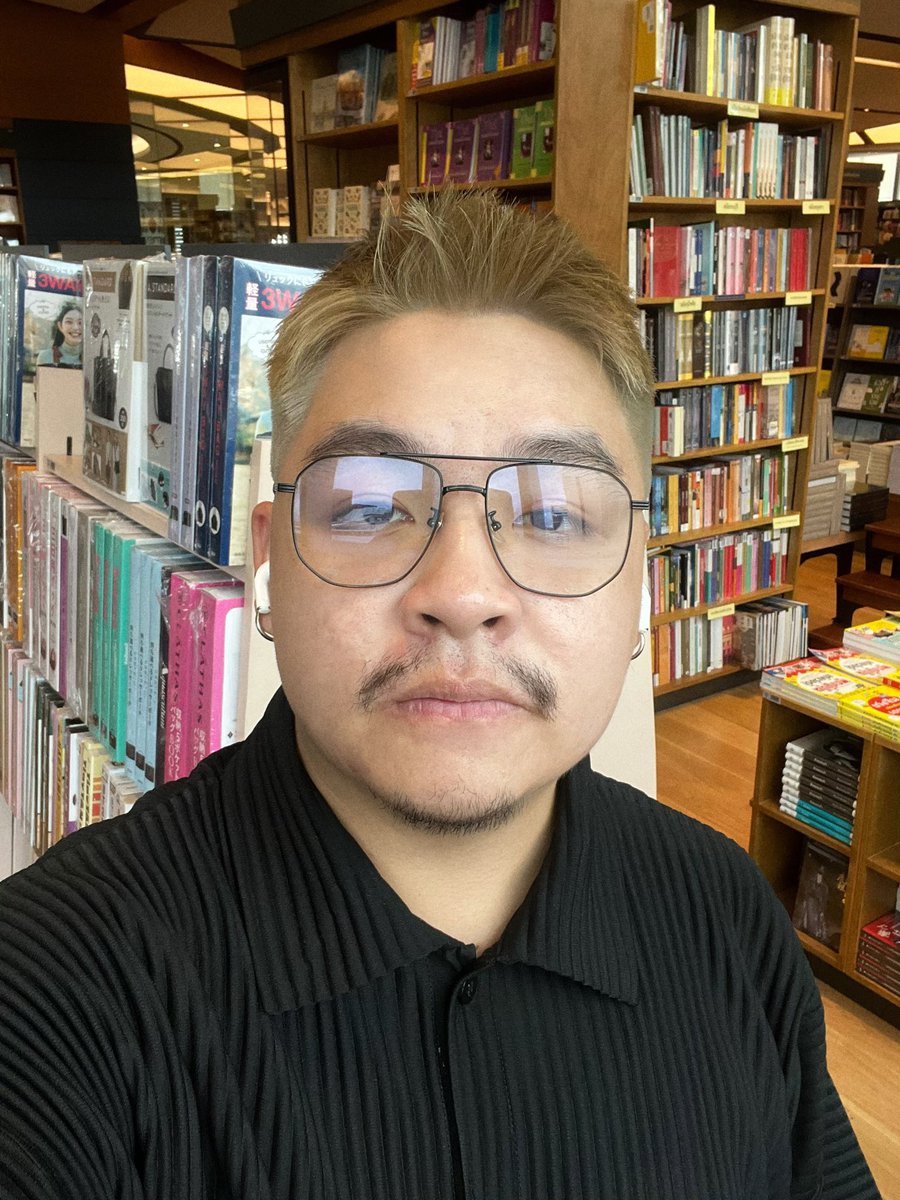 pradhōm tweet media