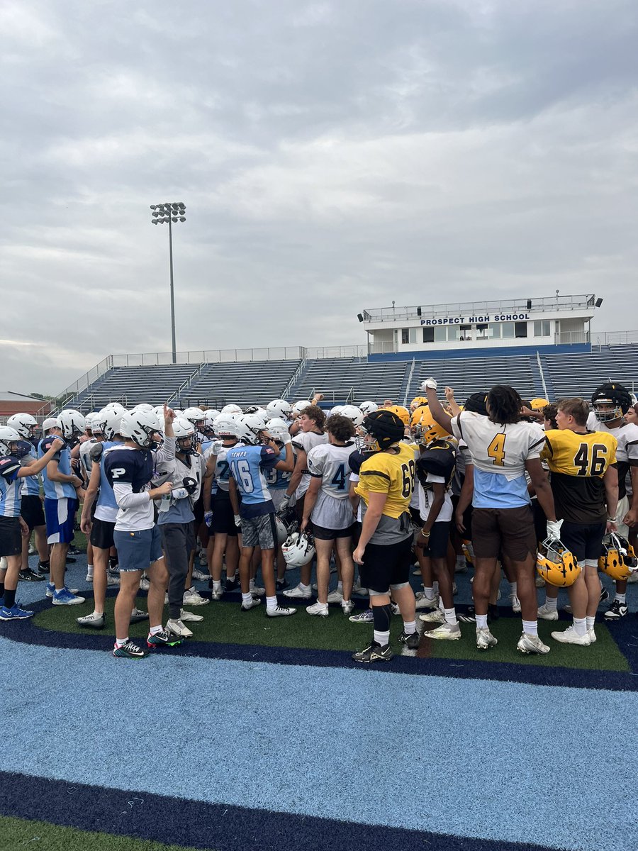 JacobsFootball (@hdjacobsfball) on Twitter photo Great joint practice today with <a href="/PHS_DeBoeuf/">Dan DeBoeuf</a> ! Appreciate you having us out and good luck this season!
<a href="/Wr86Zimm/">Coach Zim</a> <a href="/CoachB_Baker/">Brendan Baker</a> <a href="/CoachBakerHDJ/">Coach Baker</a> <a href="/HDJ_Athletics/">Jacobs Athletics</a> Great joint practice today with <a href="/PHS_DeBoeuf/">Dan DeBoeuf</a> ! Appreciate you having us out and good luck this season!
<a href="/Wr86Zimm/">Coach Zim</a> <a href="/CoachB_Baker/">Brendan Baker</a> <a href="/CoachBakerHDJ/">Coach Baker</a> <a href="/HDJ_Athletics/">Jacobs Athletics</a>
