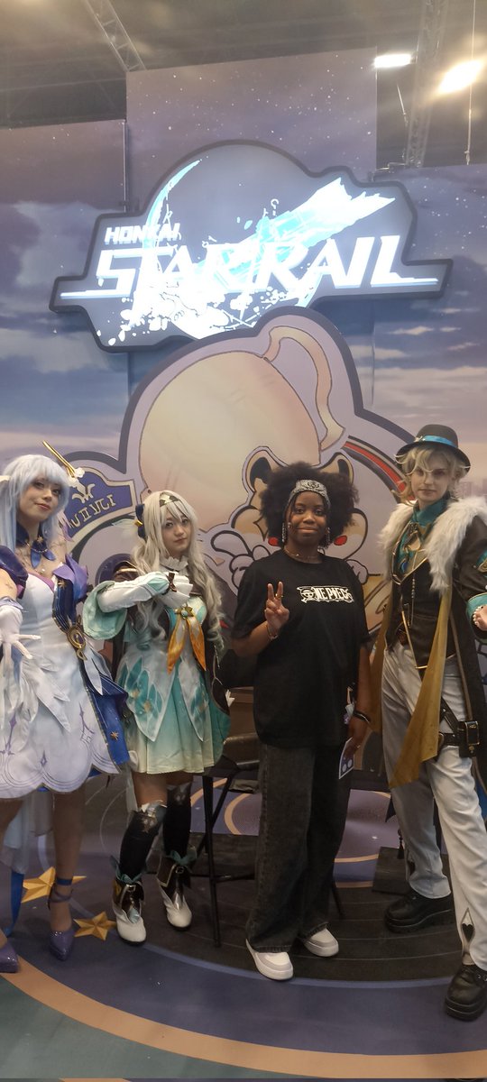 Marydrax's tweet photo. Japan Expo 
Stand hoyoverse !!!
#HonkaiStarRail #Honkai_Star_Rail #HSRFanart #JapanExpo2024 #starrailJX2024 https://t.co/vnzw6VFkc7