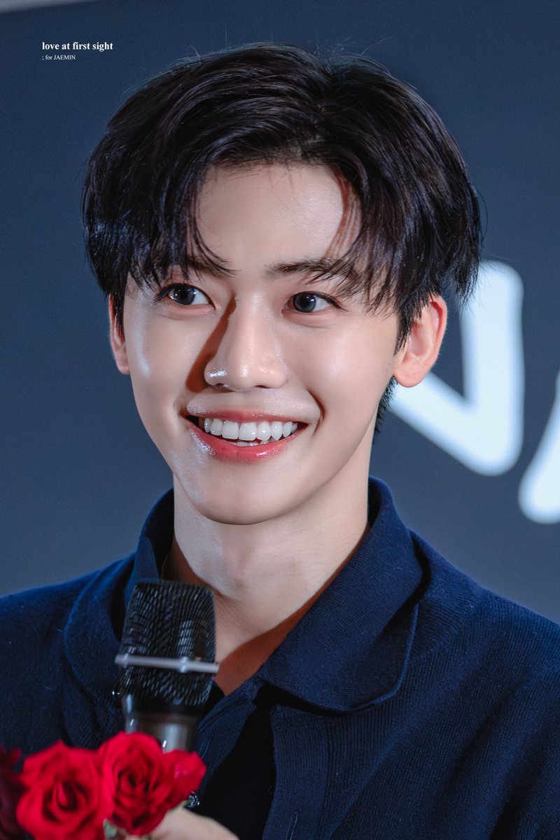 1LOVESIGHT's tweet photo. 240711 NARCISSISM : JAEMIN 1st PHOTO EXHIBITION BOOK SIGNING

#NCT #NCTDREAM #엔시티드림
#나재민 #재민 #JAEMIN
@NA_RCISSISM_ https://t.co/SWdL4CRBT0