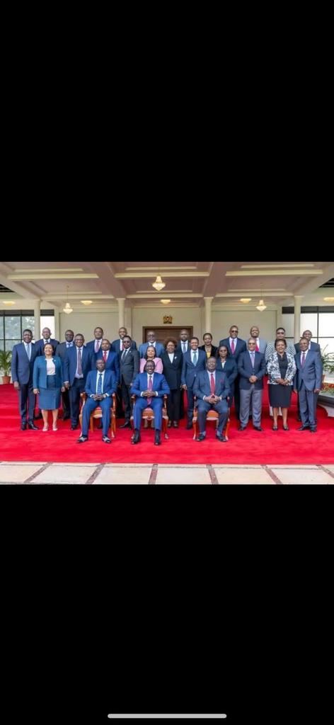 Now that the President has dissolved the Cabinet, and since most ministers are usually armed, why not send them to Haiti for peacekeeping practice?