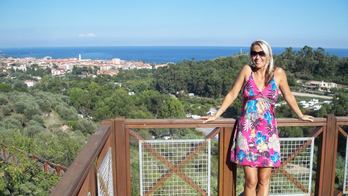 Wie ich ohne Klamotten schwimmen gehe kannst du auf https://t.co/YjJingksk8 sehen  @BestFansReal #schwimmen<a href="/tag/sommer"class="tags"><span>#sommer</span></a><a href="/tag/schwimmen"class="tags"><span>#schwimmen</span></a>