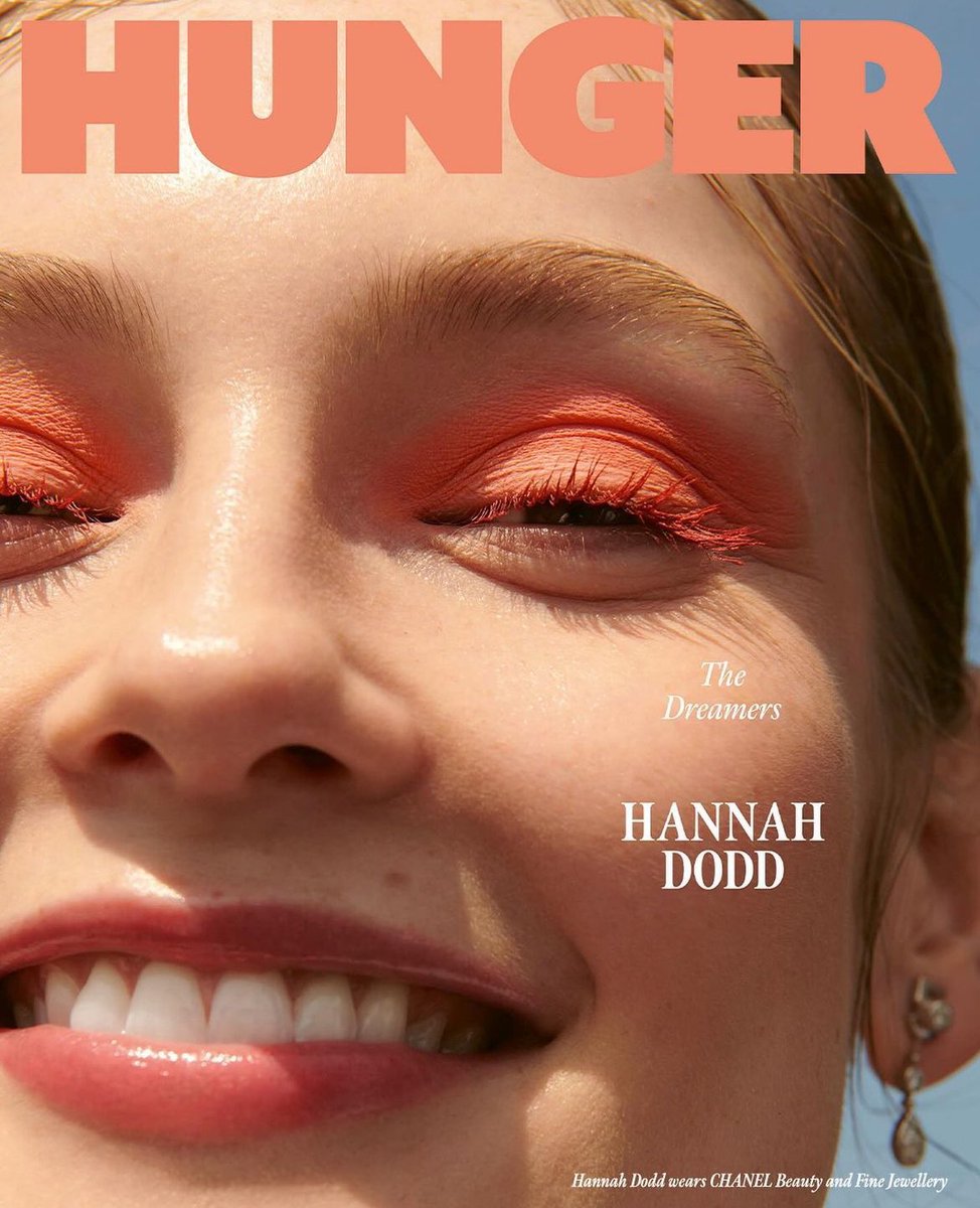 bestofhdodd's tweet photo. Hannah Dodd covers the latest issue of Hunger Magazine 🧡
📸 by Mateusz Sitek https://t.co/HIyuO3OaYv