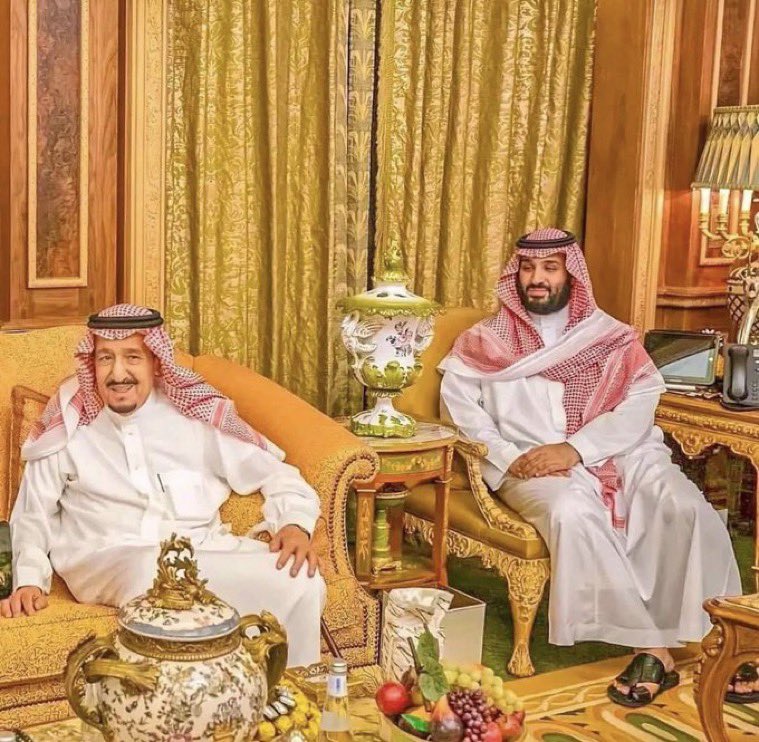 aalmazroa1's tweet photo. اللهم أحفظهم بحفظك.
واحرسهم بعينك التي لاتنام.
وأدم عليهم توفيقك وسدادك.
#خادم_الحرمين_الشريفين
سمو #ولي_العهد https://t.co/gLpYNaWjhc