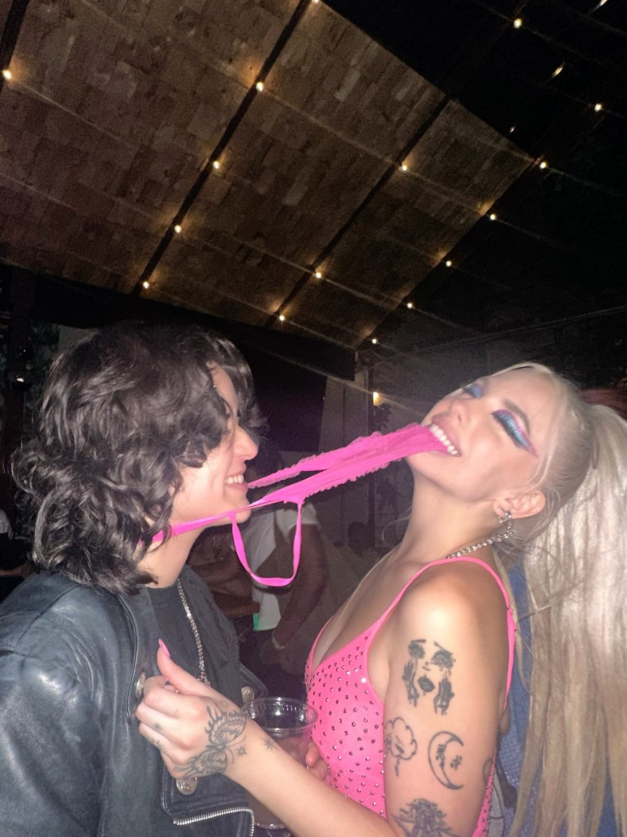 chrissychlapp's tweet photo. sorry i’ve been gone i’ve been being gay https://t.co/eIm6rSzDn0