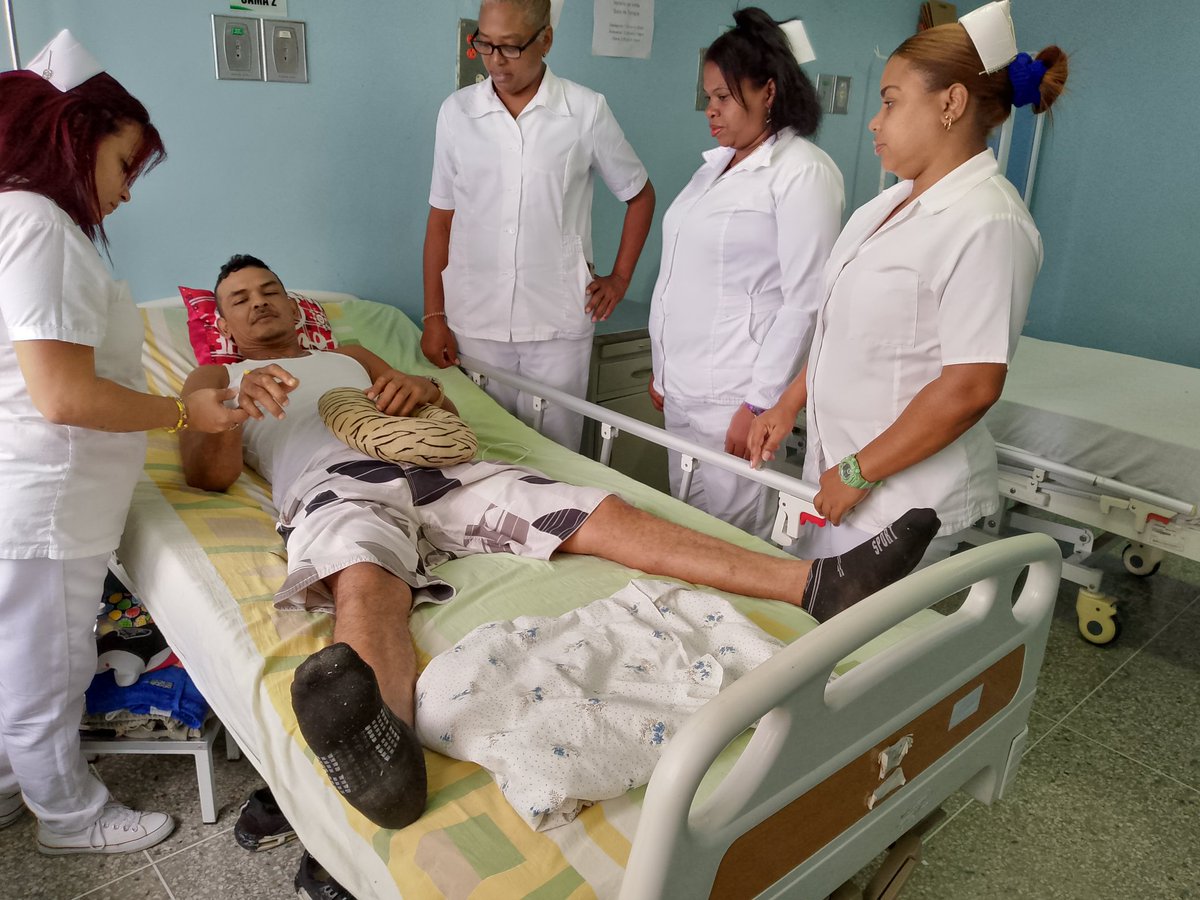<a href="/Cdi_Cipriano/">CDI Cipriano Yerena, Distrito Capital</a> brindando Atención de Exelencia y Calidad #CubaEsAmor #CubaPorLaVida <a href="/cubacooperaven/">Brigada Médica Cubana en Venezuela</a> <a href="/DcMedica/">Misión Médica Cubana en el Distrito Capital</a>