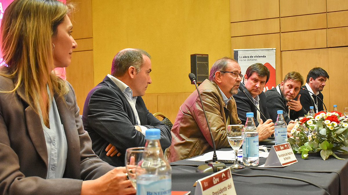 Es necesario consensuar nuevos modelos para reactivar la construcción de casas en el país, soluciones que se adapten a las realidades de cada región. El tema es central en la 101 Asamblea del Consejo Nacional de Vivienda que se desarrolla en #Salta.