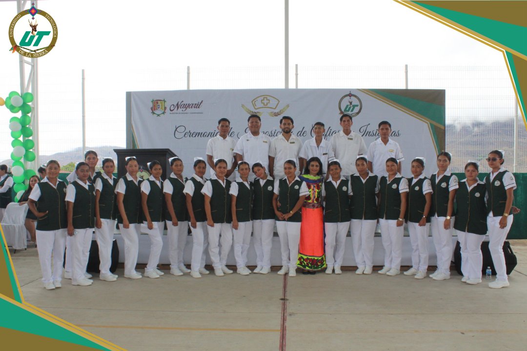 UT de la Sierra celebra emotiva ceremonia de imposición de cofias e insignias a futuros enfermeros. Un paso más en su camino hacia la excelencia profesional. #UTSierra #Enfermería