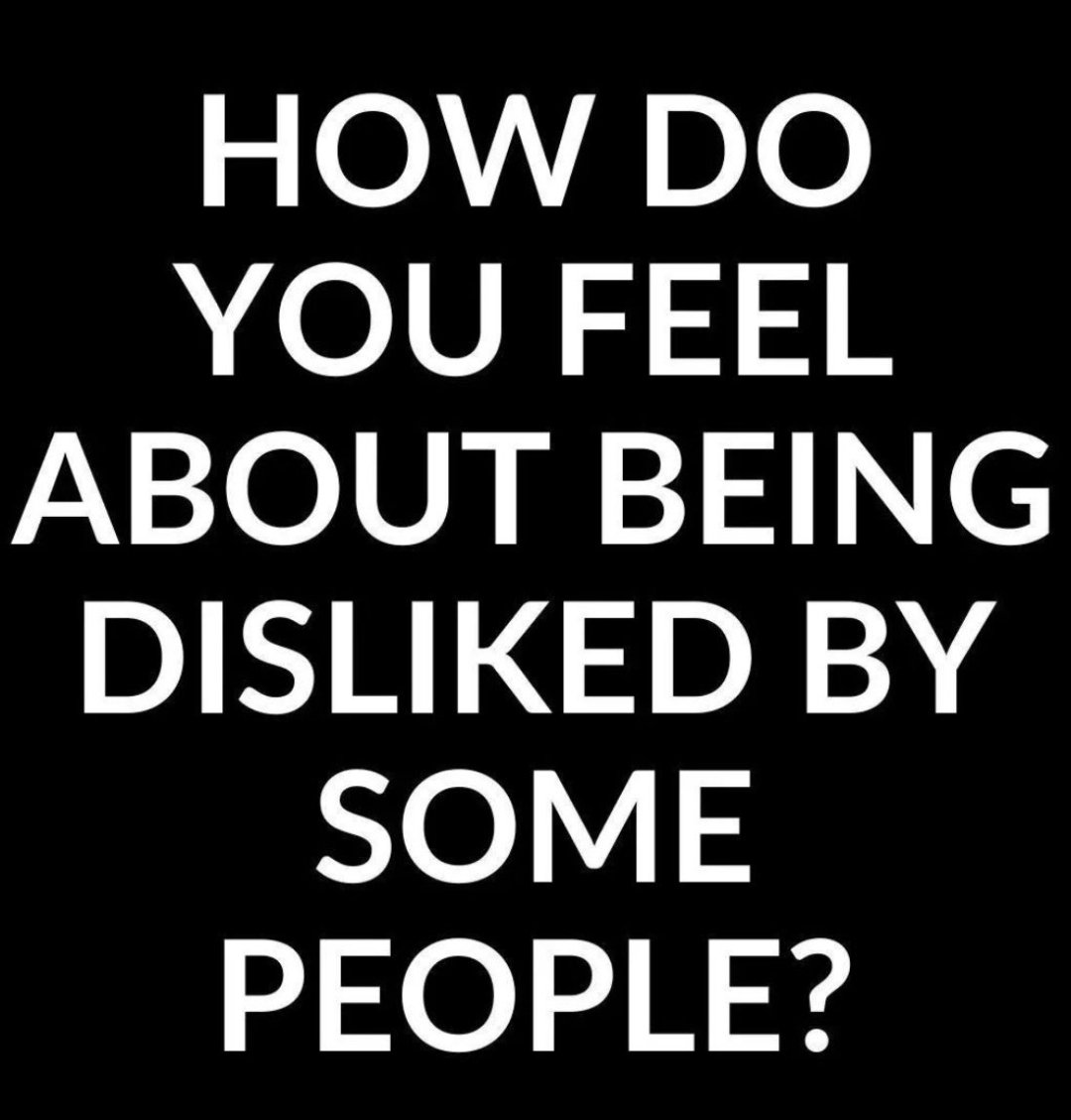 JazbaatiInsaan's tweet image. How do you #feel ? 💔

#justrandom #feelings #lonelynights #lonely #midnight #disliked #cantsayno #broken #love #onesided